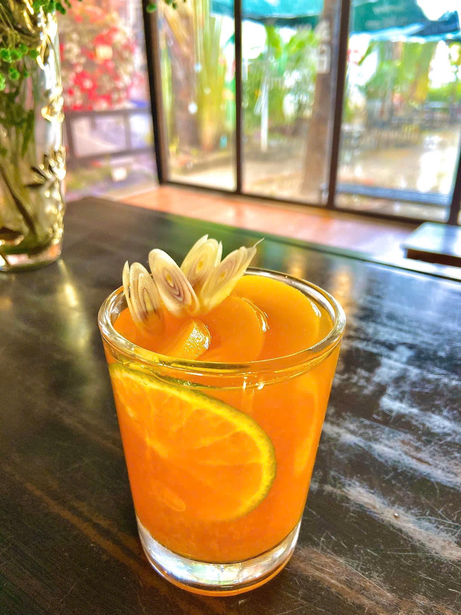 Nước cam xả