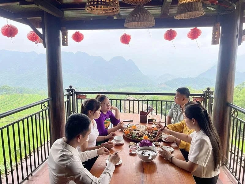 Sức hút du lịch từ ẩm thực đồng bào Thái ở Pù Luông