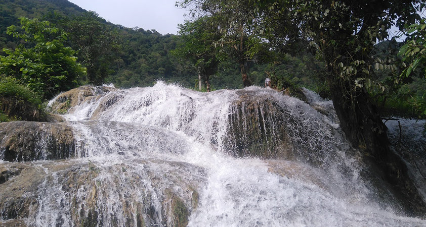 Thác Hiêu – Khu bảo tồn Thiên nhiên Pù Luông