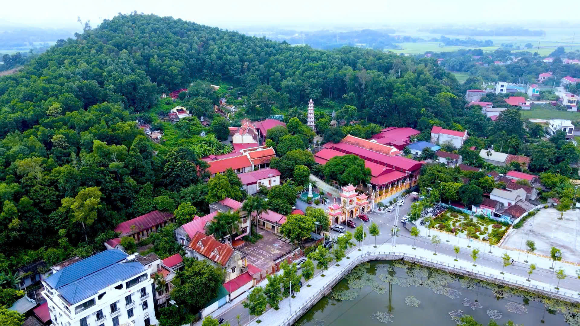 Tour du lịch Thanh Hóa - Suối Cá Thần - Thành nhà Hồ - Lam Kinh - Phù Luông 3N2Đ